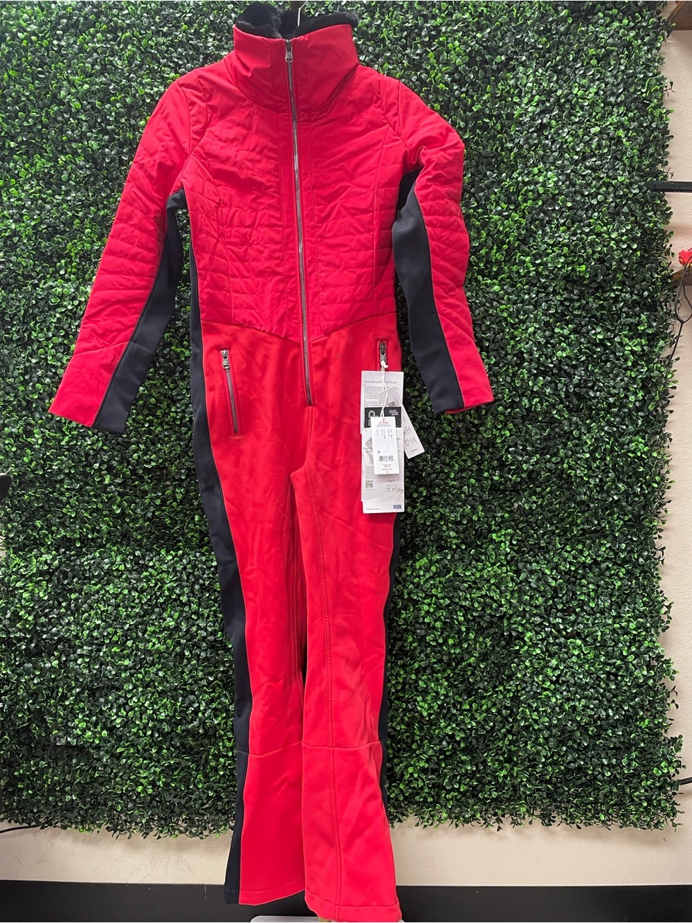 Obermeyer Katze Suit- NWT - 6Short